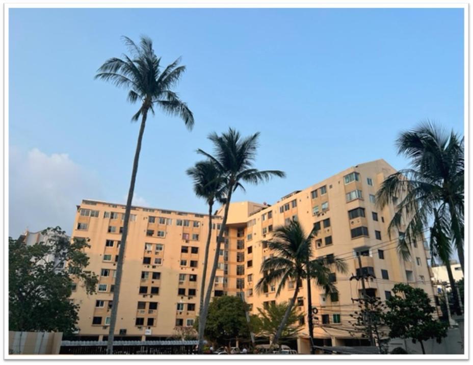 Private Modern Apartments By Patong Vacation Rentals Located In The Heart Of Patong, Walking Distance To The Beach, Kitchen, Private Bathroom, Seating Area, 65" Smart Tv With Free Wifi Dış mekan fotoğraf
