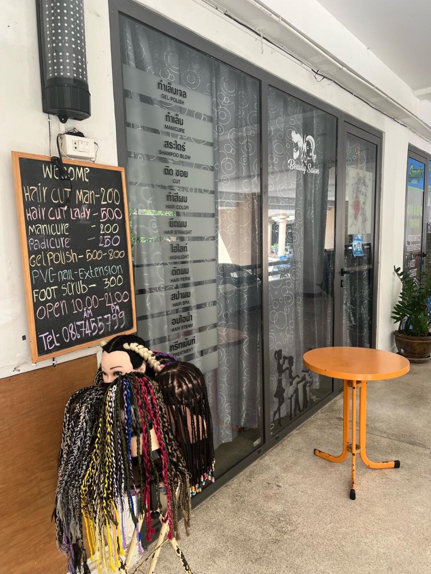 Private Modern Apartments By Patong Vacation Rentals Located In The Heart Of Patong, Walking Distance To The Beach, Kitchen, Private Bathroom, Seating Area, 65" Smart Tv With Free Wifi Dış mekan fotoğraf